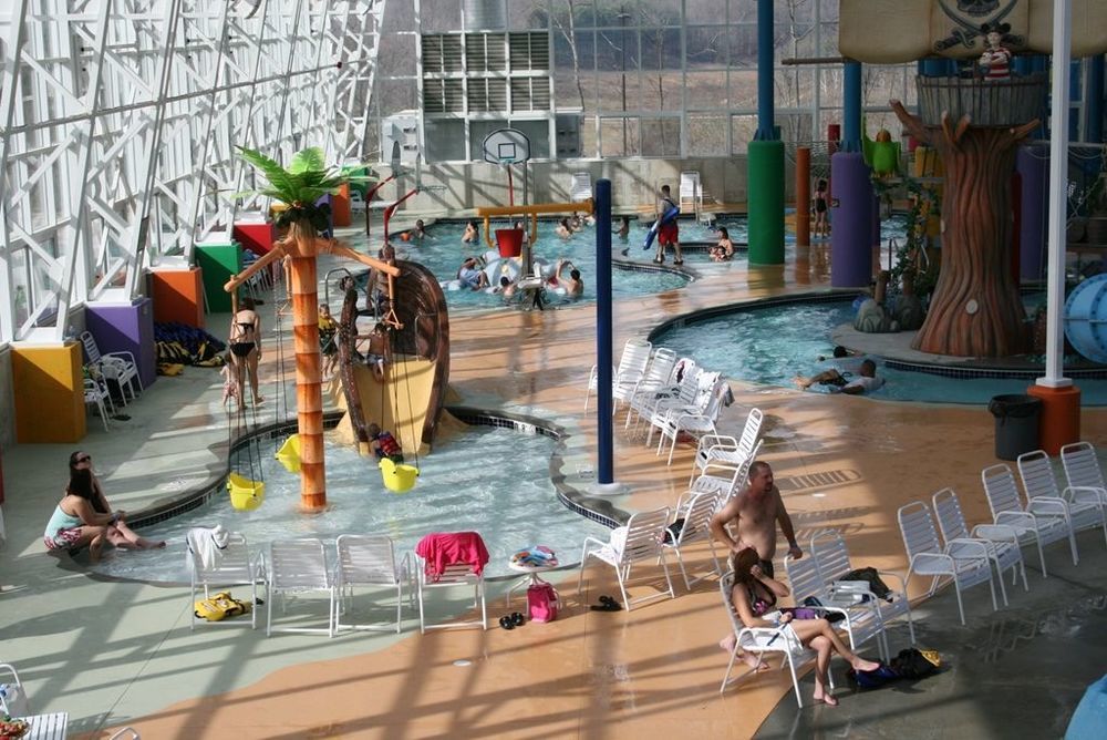 Big Splash Adventure Hotel And Indoor Water Park French Lick Facilidades foto