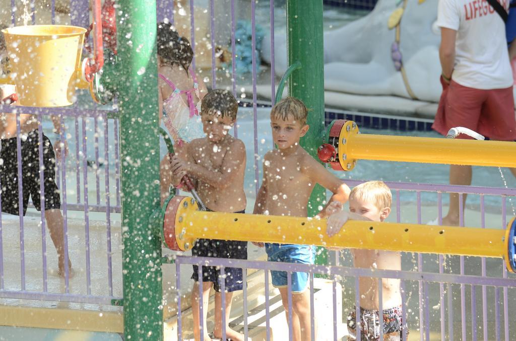 Big Splash Adventure Hotel And Indoor Water Park French Lick Exterior foto
